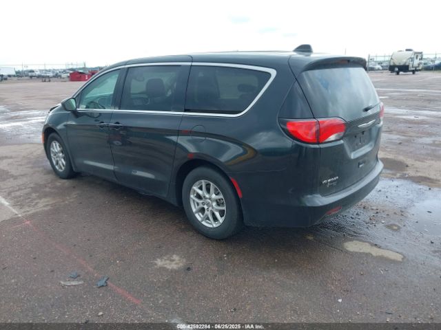 Chrysler Voyager Lx Image 4