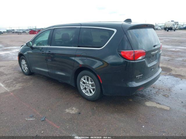 Chrysler Voyager Lx Image 4