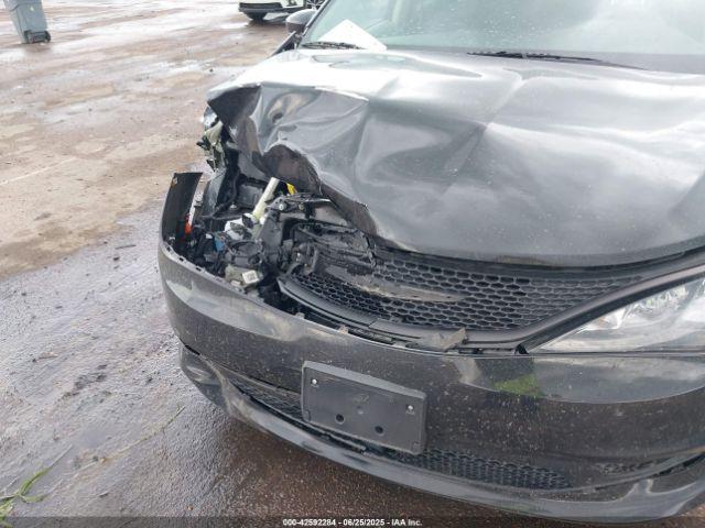 Chrysler Voyager Lx Image 13