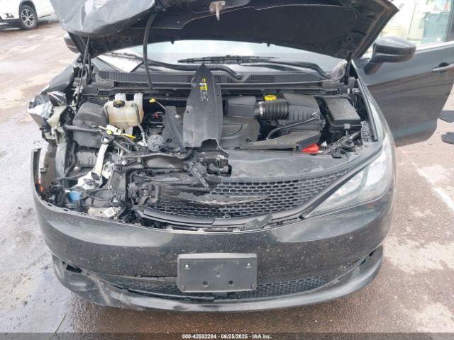 Chrysler Voyager Lx Image 16