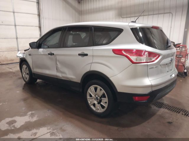 Ford Escape S Image 10