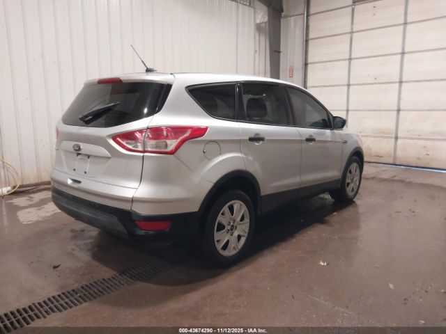 Ford Escape S Image 9