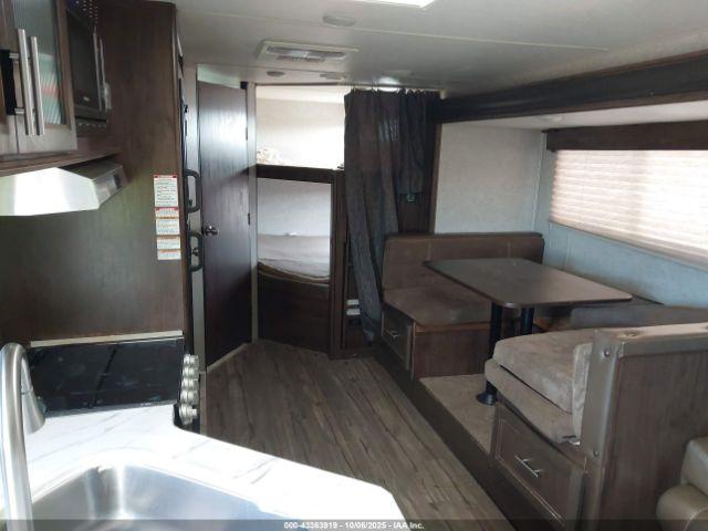 Forest River Grey Wolf Image 4