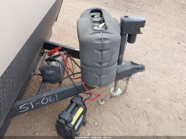 Forest River Grey Wolf Image 5