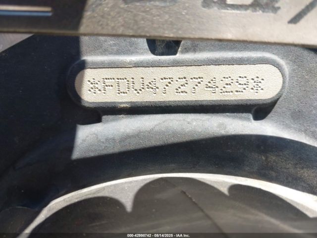 Harley-Davidson Flhr Image 10