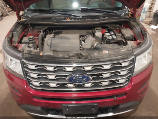 Ford Explorer Xlt Image 9