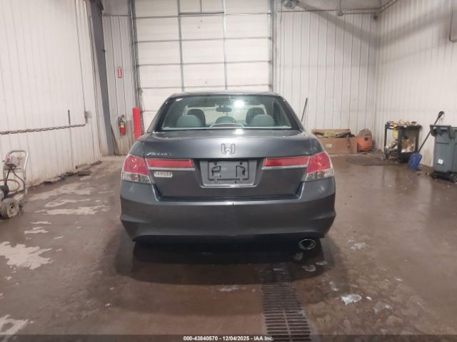Honda Accord 2.4 Lx Image 3