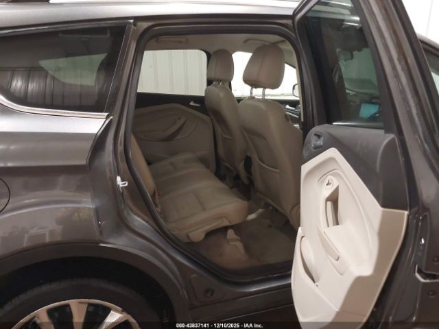 Ford Escape Se Image 8