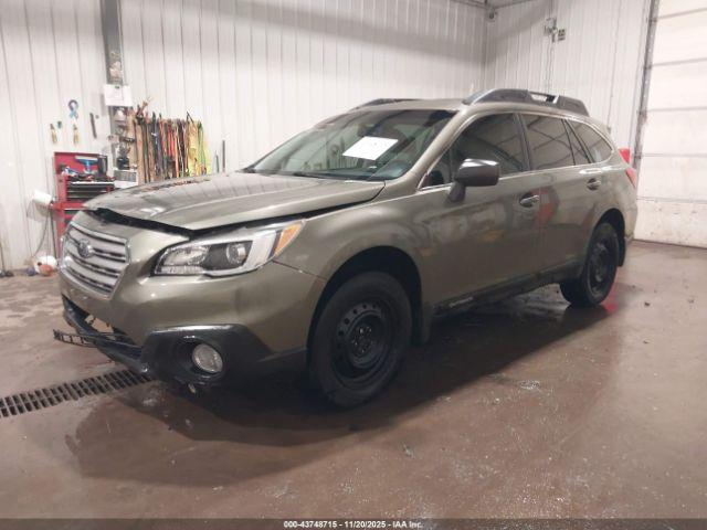 Subaru Outback 2.5i Image 16