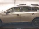 Subaru Outback 2.5i Image 12