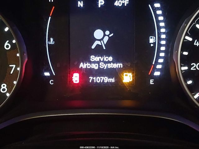 Jeep Compass Latitude 4x4 Image 8