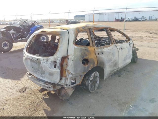 Subaru Forester Image 11