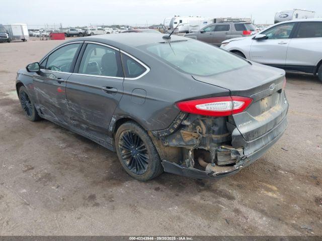 Ford Fusion Se Image 8