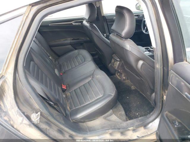 Ford Fusion Se Image 2