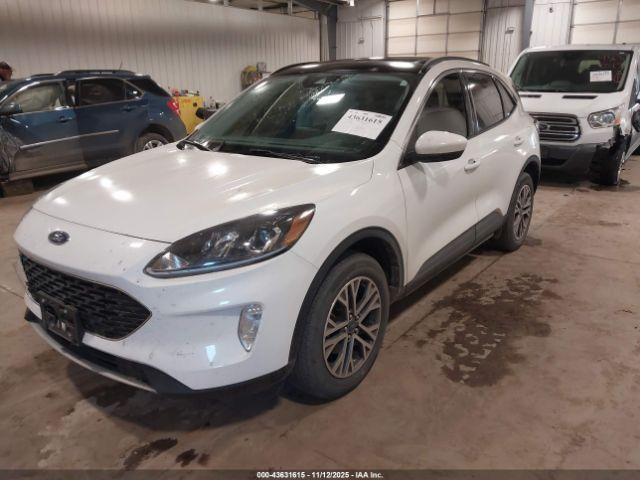 Ford Escape Sel Image 2