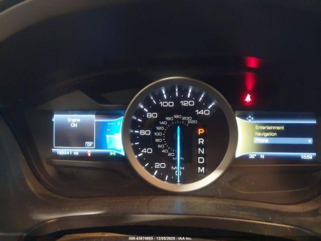 Ford Explorer Sport Image 7