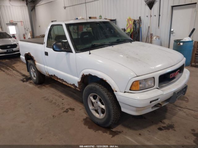 GMC Sonoma Image 1