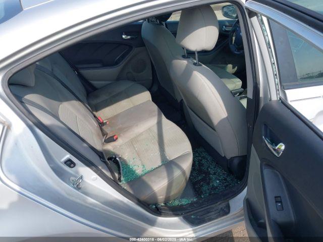 Kia Forte Lx Image 12