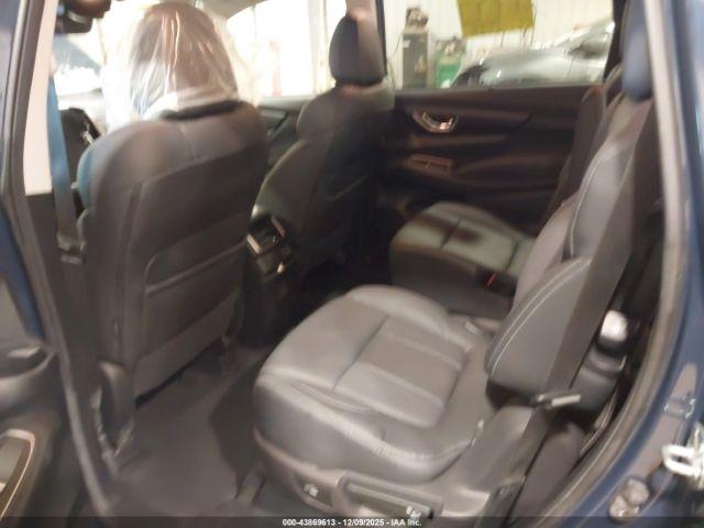 Subaru Ascent Limited 7-passenger Image 5