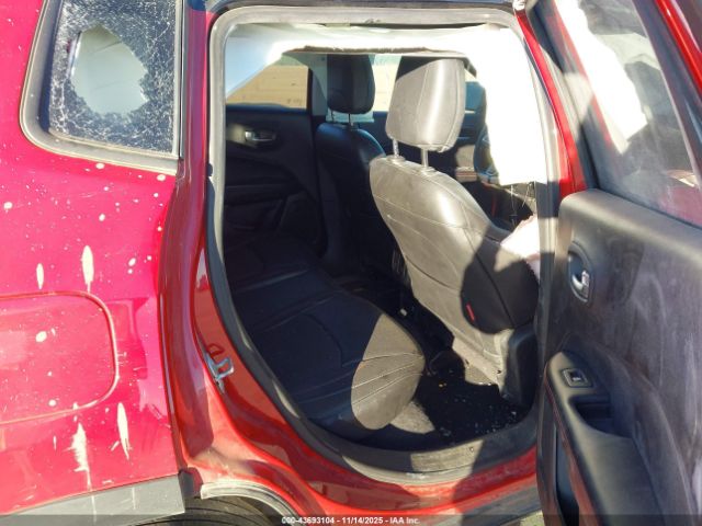 Jeep Compass Trailhawk 4x4 Image 3