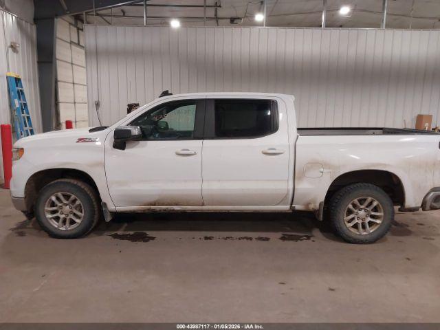 Chevrolet Silverado 1500 4wd  Standard Bed Lt Image 5