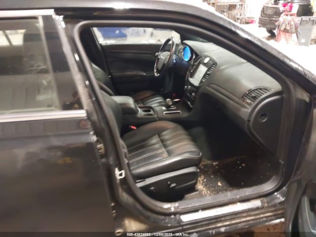 Chrysler 300 300s Image 3