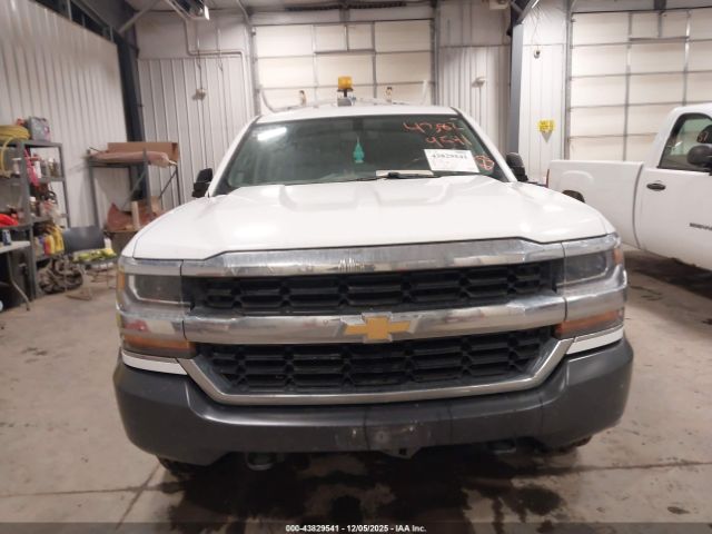 Chevrolet Silverado 1500 Wt Image 14