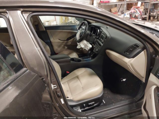 Kia Optima Ex Image 11