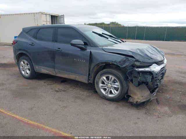  Salvage Chevrolet Blazer