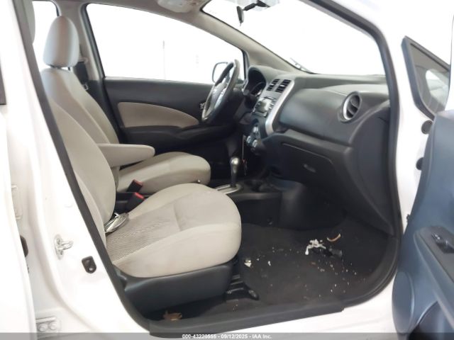 Nissan Versa Sv Image 4