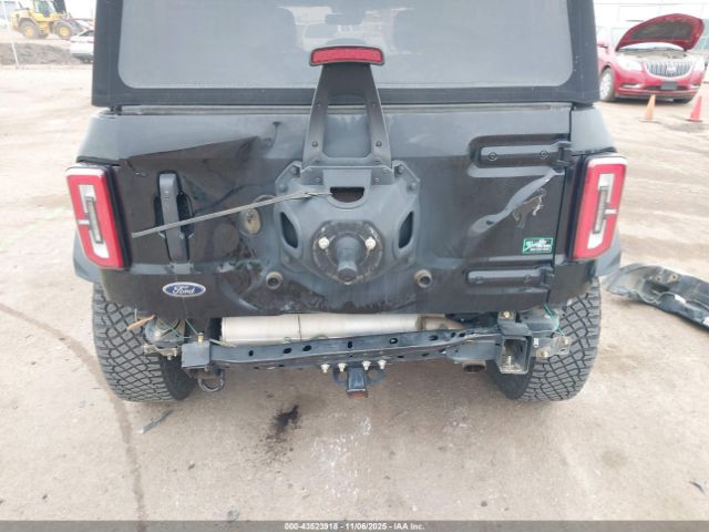 Ford Bronco Wildtrak Image 12