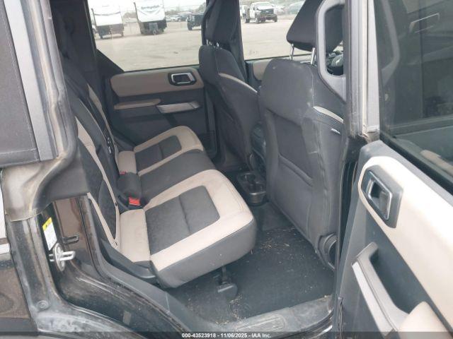 Ford Bronco Wildtrak Image 4