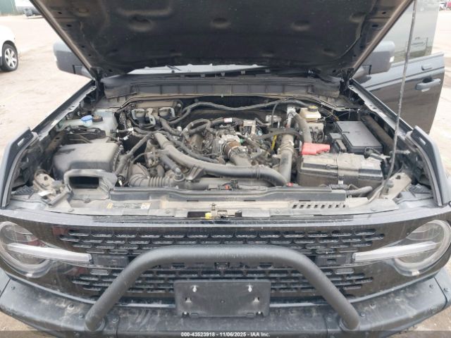 Ford Bronco Wildtrak Image 2