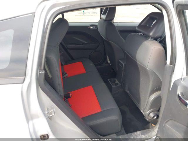 Dodge Caliber Sxt Image 7